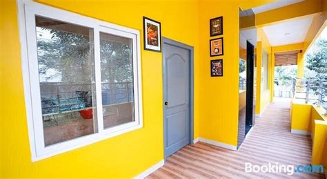 YELLOW BELLS SIGNATURE HITEC CITY (Hyderabad) - Hotel Reviews, Photos ...