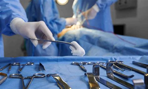 85-Year-Old Woman Triumphs Over Ovarian Cancer After Complex Surgery at ...