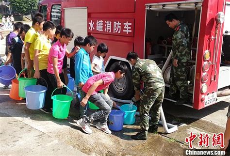 柳州消防开船送老师上班 - 广西首页 -中国天气网