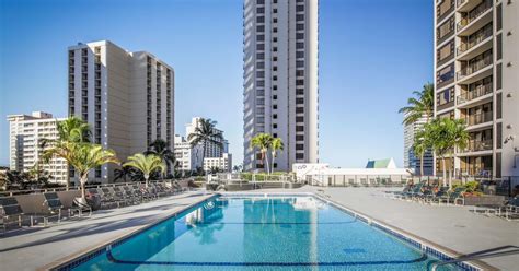 Aston at the Waikiki Banyan from ₹ 4,691. Honolulu Hotel Deals ...
