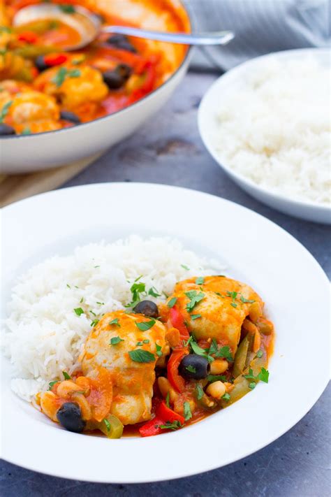 Easy Spanish Chicken Stew - Easy Peasy Foodie