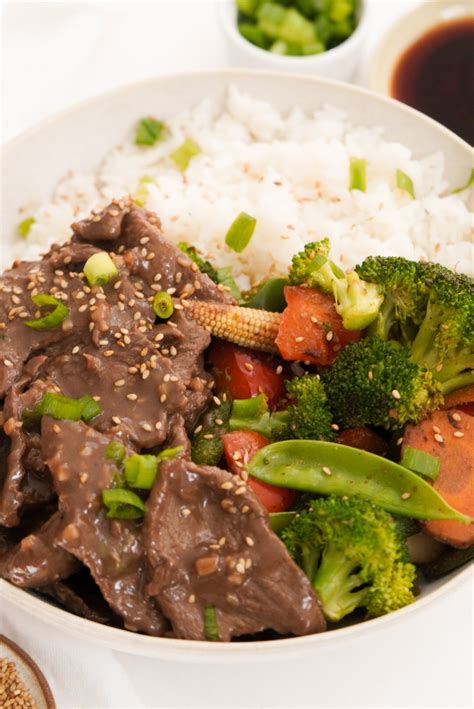 Beef with Garlic Sauce - Wellness by Kay