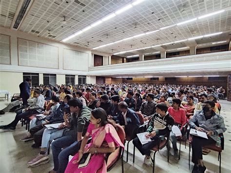 ICAD Study Center - IIT-JEE / NEET coaching in Nagpur, JEE MAINS, JEE ...
