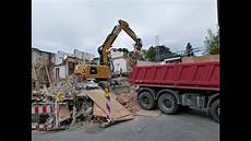 ausmalbilder bagger und lkw bagger im einsatz aufladen auf lkw hd ausmalbilder bagger und lkw bagger im einsatz aufladen auf lkw hd