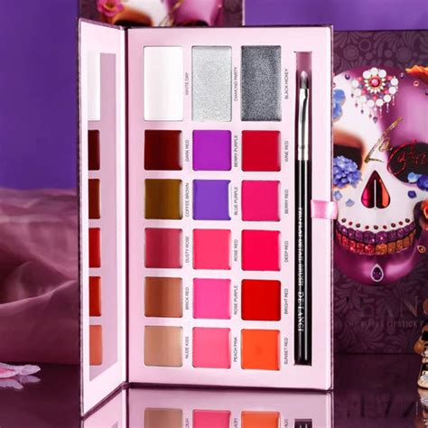 Buy DE'LANCI 18 Colors La Catrina Lipstick Palette