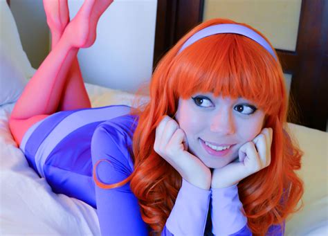 Download Uncanny Megan Daphne Blake Scooby-Doo Woman Cosplay HD Wallpaper