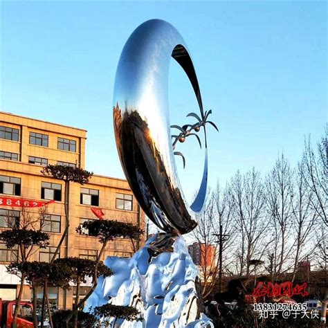 大型不锈钢雕塑户外售楼处水景镜面镂空发光月亮金属圆形雕塑-阿里巴巴