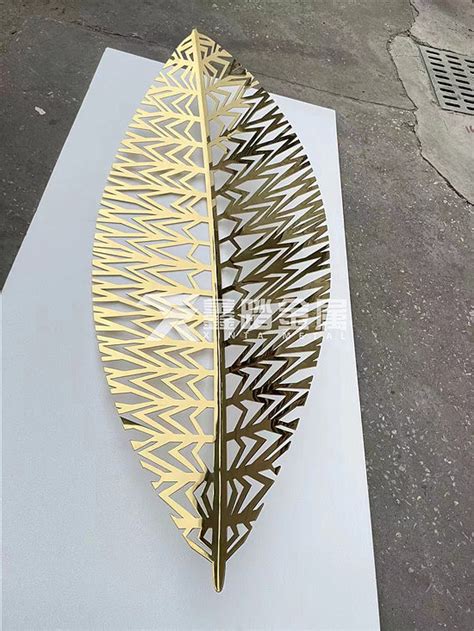 创意不锈钢叶片雕塑 镂空不锈钢树叶摆件 _异形金属定制-站酷ZCOOL