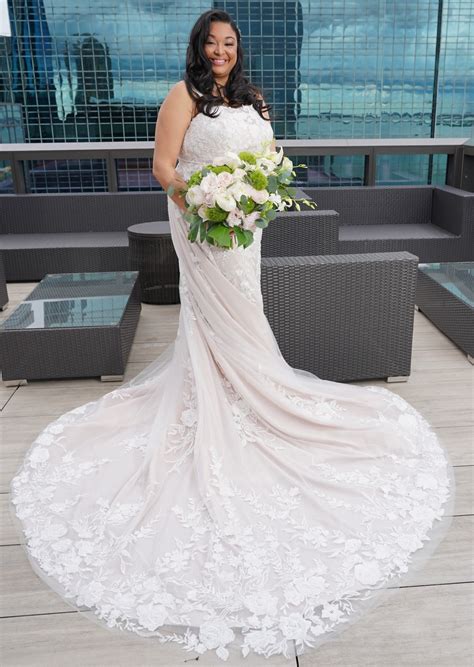 Maggie Sottero Wedding Dress Save 75% - Stillwhite