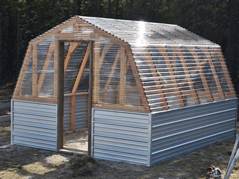 13 Free DIY Greenhouse Plans