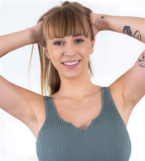 Angel Youngs (Actress) Age, Wiki, Biography, Ethnicity, Photos, Husband ...