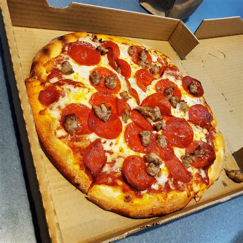 Protein In Pepperoni And Sausage Pizza at Grant Schaefer blog