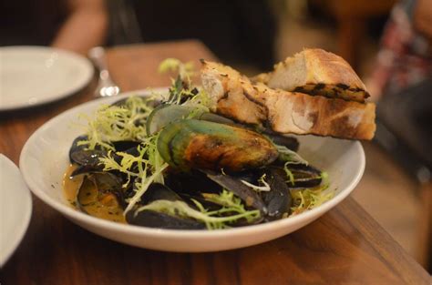 Best Studio City Restaurants: The 9 Coolest Places to Eat - Thrillist