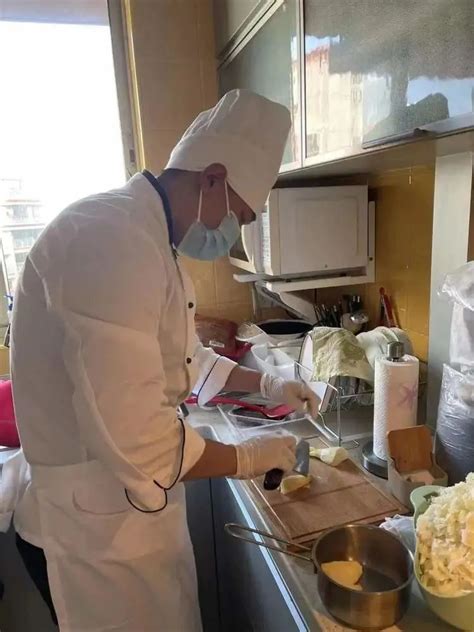 这家厨师上门服务的创业公司要做美食定制的东方米其林 - 知乎