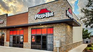 Pizza Hut closing 250 locations, Yum! Brands considers selling