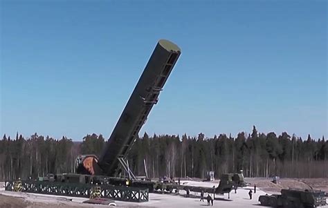 俄“最强洲际导弹”：RS-28“萨尔马特”到底有多厉害？|萨尔马特|洲际导弹|导弹_新浪新闻