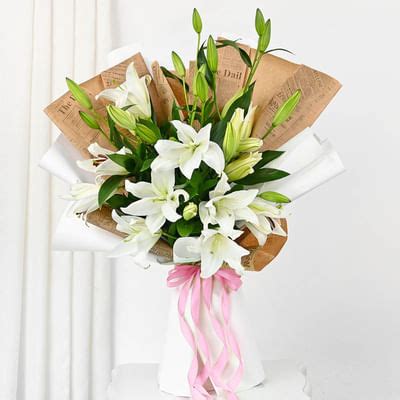 Snow White Lilies: Order Birthday Flowers Online | Interflora India ...