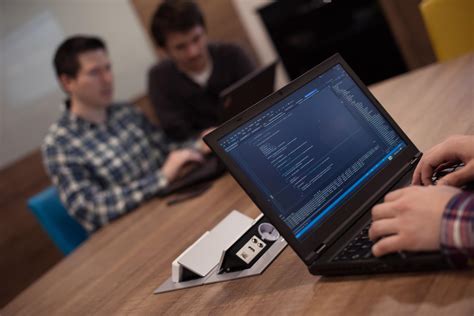 Writing Computer Code 的图像结果