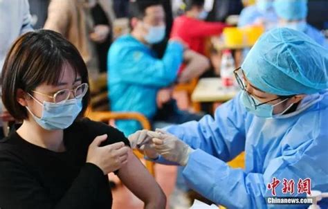 接种疫苗后台湾62人猝死，在台日本人有点怕了_手机新浪网
