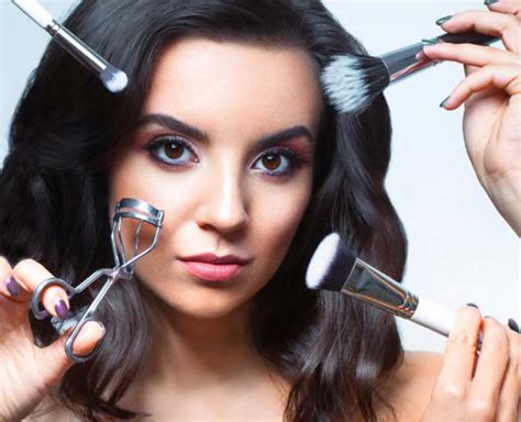 These Makeup Tricks Never Fail In Winter In Hindi | these makeup tricks ...