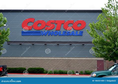Costco Wholesale Corporation is a Chain of Membership-only Warehouse ...
