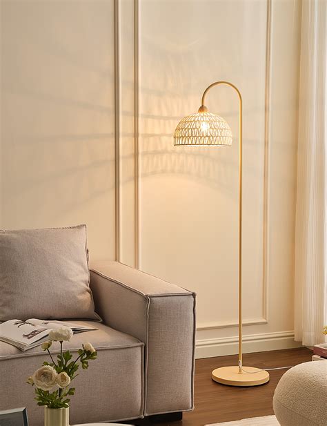 Rattan Arch Floor Lamp – Vakkerlight
