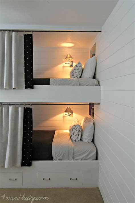 5 Wonderful Ideas of Triple Bunk Beds for Your Kids’ Bedroom | Bunk bed ...