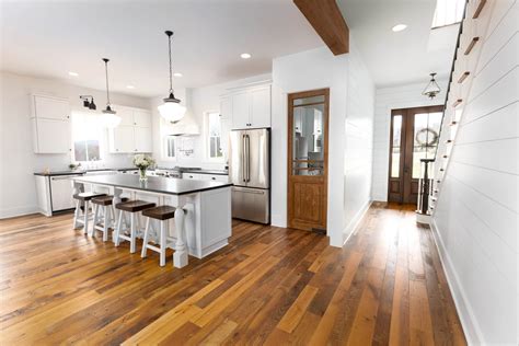 Random Width Hardwood Flooring Patterns