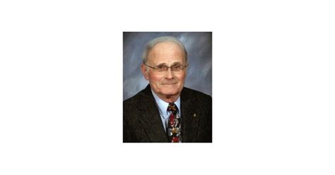 Robert W. Ekstrom Obituary (2023) - Superior, WI - Lenroot-Maetzold ...