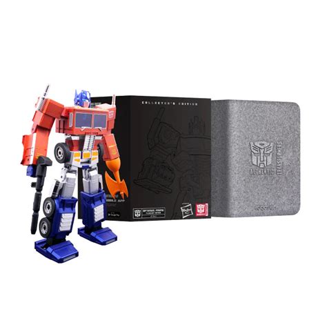 Robosen X Hasbro: Flagship Optimus Prime (Limited Edition) Action Figu