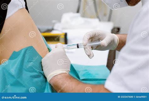 Orthopedic Doctor Injecting Cortisone in Slipped Disc Stock Photo - Image of patient ...