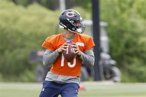 Chicago Bears' Ben Johnson reveals 'lofty' Caleb Williams 2025 passing goal