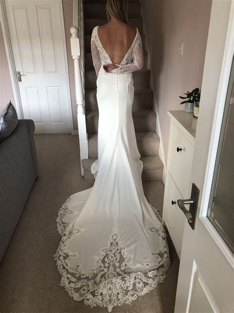 Stella York, 6817 With Free Full Length Two Tier Veil New Wedding Dress Save 38% - Stillwhite