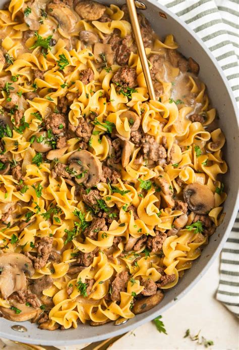 One-Pot Ground Beef Stroganoff | Lemons & Zest