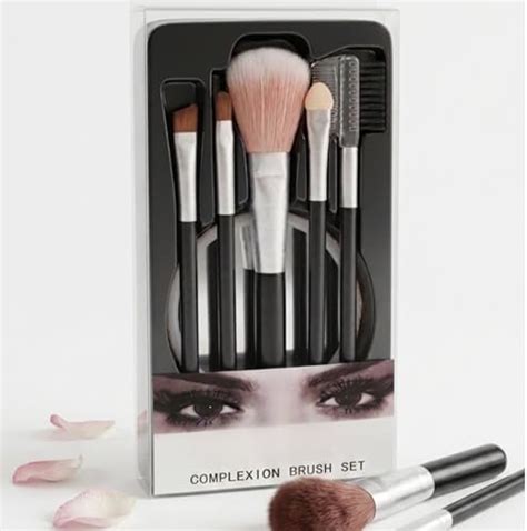 Beautiful Girl 7-Piece Makeup Brush Set, Pink Handles with Gold-Tone ...