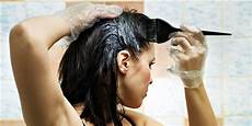 Best Way To Dye Your Own Hair At Home by 5 Pro Quality At Home Hair Dyes For 2019 Best Way To Dye Your Own Hair At Home