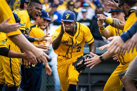 Meet the Savannah Bananas, who wow fans and have MLB's attention - Los ...