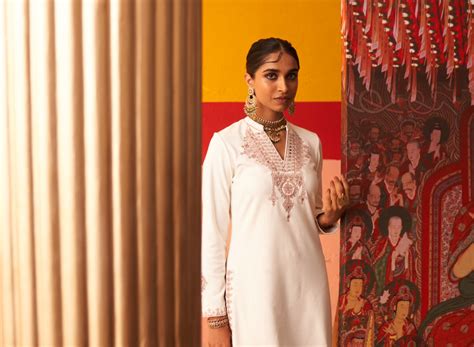 White Embroidered Woollen Kurti for Women with Mirror Work – Lakshita