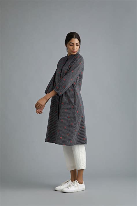 Buy Monochrome Striped Everyday Kurta | Ladies Kurta Online : Ancestry