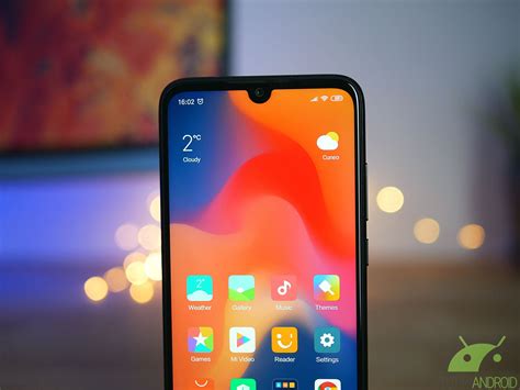 Con Notch Pie avrete un comodo indicatore della batteria attorno al ...