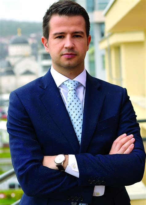 Novosti.rs | Galerija | MOŽE LI DA "SKINE" MILA? Jakov Milatović – od ...