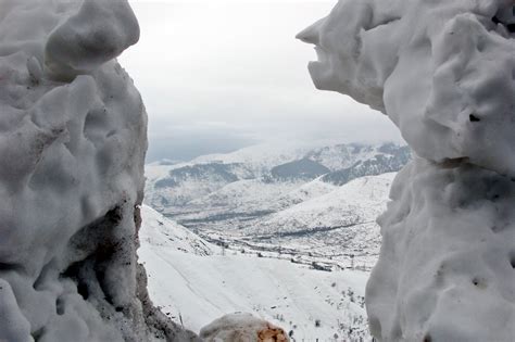 Jammu and Kashmir: Five soldiers buried under snow after multiple ...