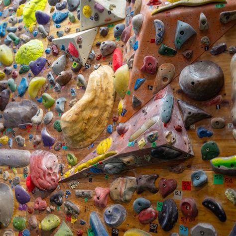 Bouldering Guide: The Ultimate Handbook - Bouldering Master