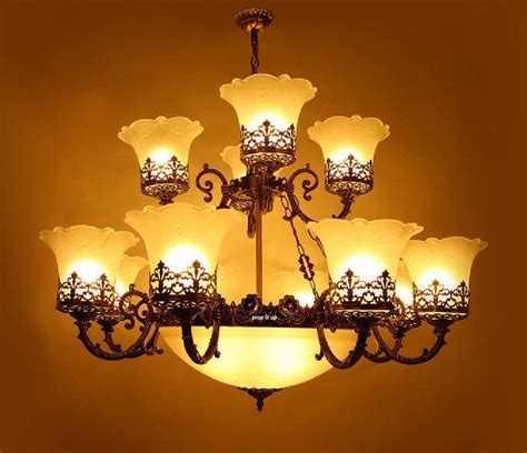 Prop It Up 15(12+3) Light 90 watts Chandelier/Pendant Lamp Black Golden ...