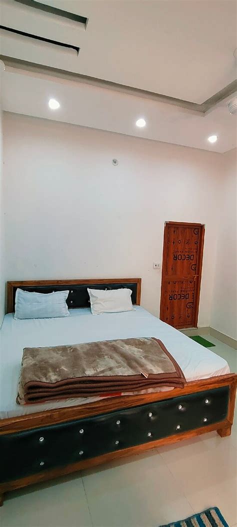 RAMENDRA PALACE (Ayodhya District) - Hotel Reviews & Photos - Tripadvisor