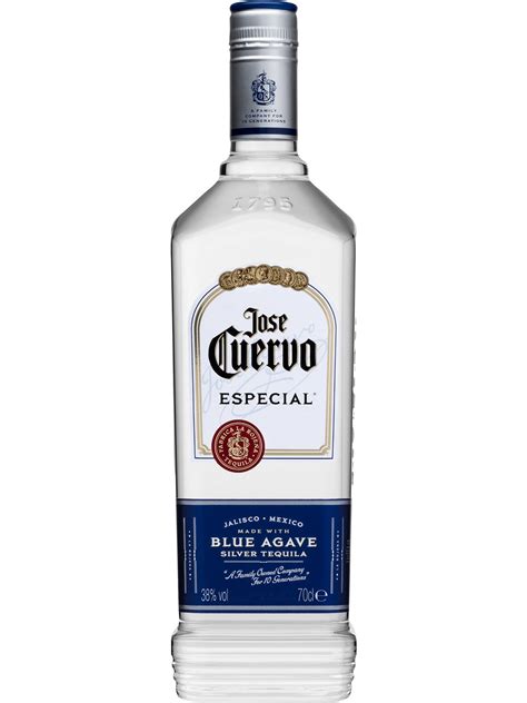 Jose Cuervo Especial Silver 700ml | Platinum Pour