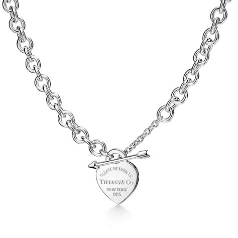 Return to Tiffany™ Lovestruck Heart Tag Necklace in Silver, Medium | Tiffany & Co. CA