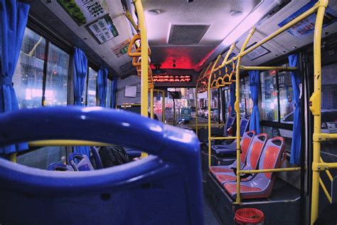 运行111年的20路公交车，摇身变为移动“公交博物馆”!_上海