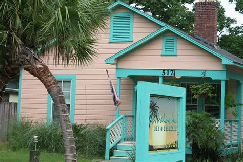 TIKI PALMS INN (Port Saint Joe) - B&B Reviews & Photos - Tripadvisor