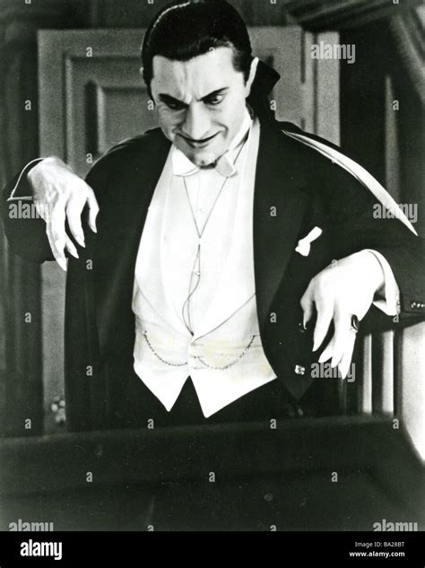 Bela lugosi hi-res stock photography and images - Alamy